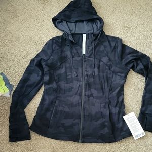 Lululemon size 16 hooded define jacket